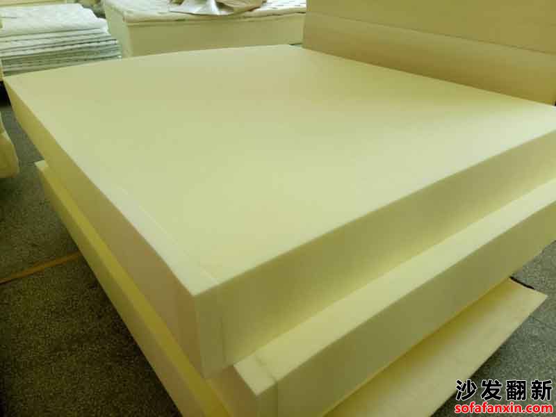 <a href=http://www.zhuangxiutu.net/tags-etagid102-0.html target=_blank class=infotextkey>合肥沙發翻新</a>換皮廠